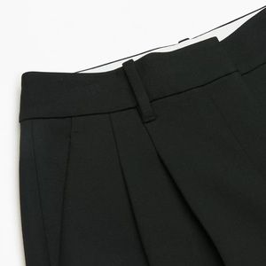 Aritzia Wilfred Effortless Pants Black size 2